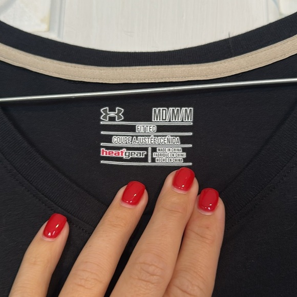 Under Armour Support the troops black fitted tee size medium women’s - Picture 3 of 3